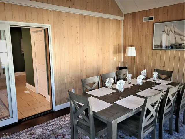 $3,900 | 131 1st Avenue Northwest, Carmel, IN 46032