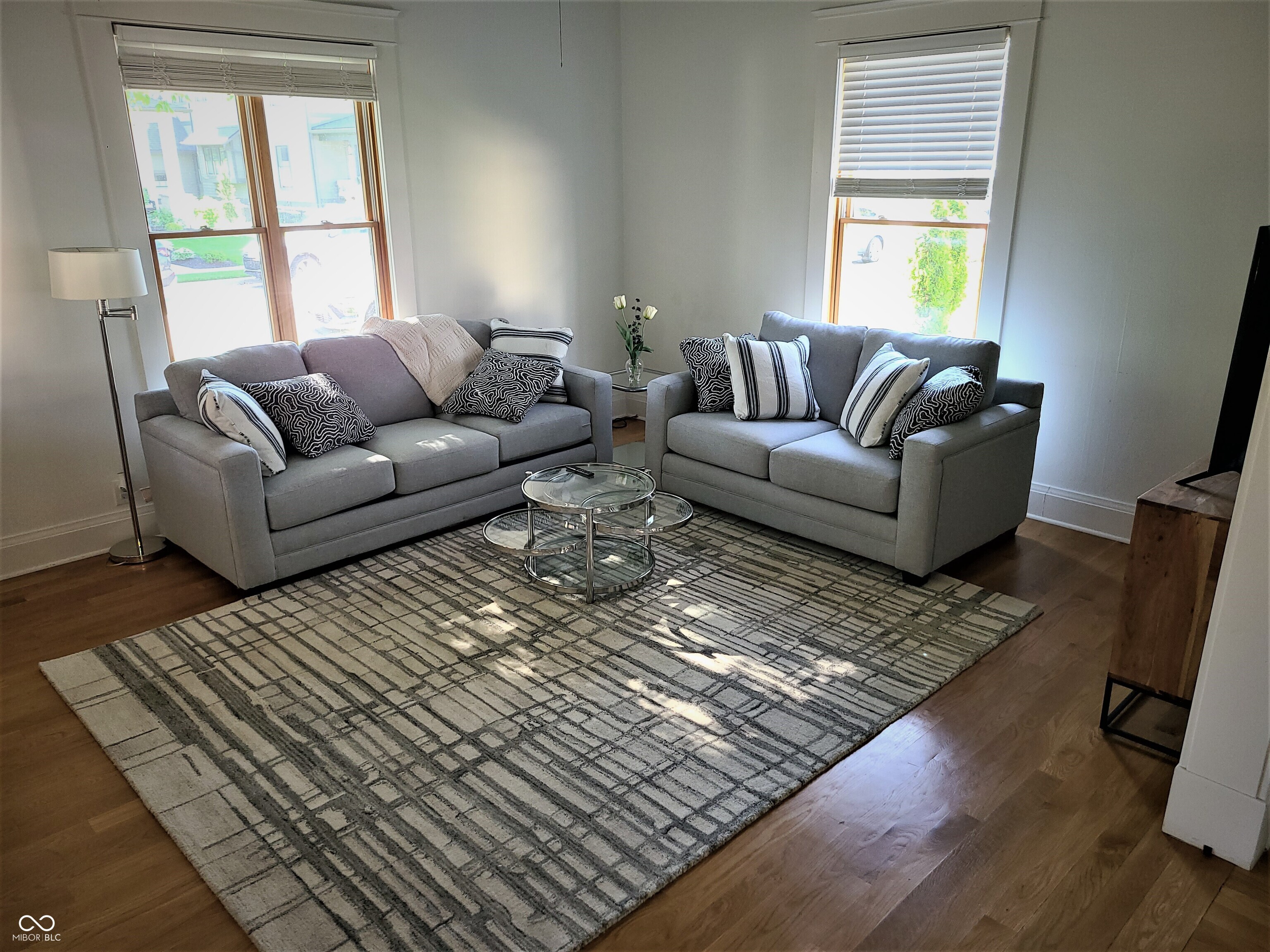 131 1st Avenue Northwest Carmel, IN 46032 - Photo 4 of 63