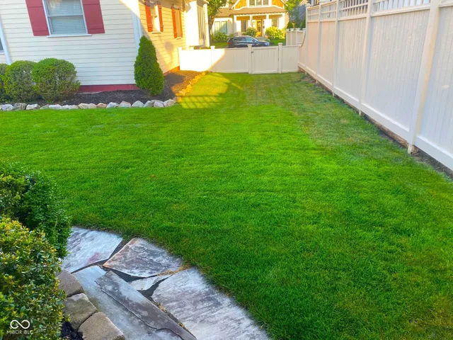 $3,900 | 131 1st Avenue Northwest, Carmel, IN 46032