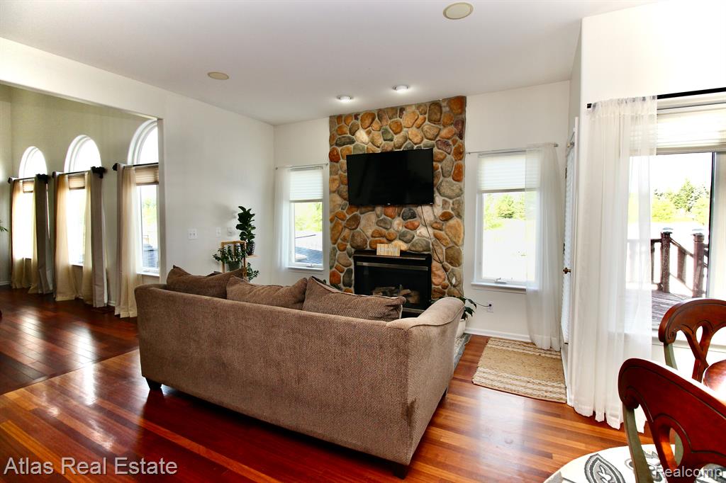 3333 North Henderson Road Davison, MI 48423 - Photo 18 of 72