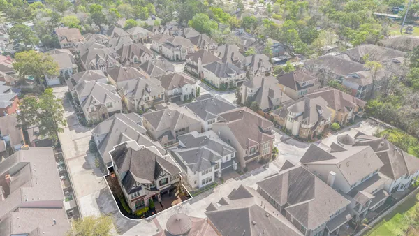 $8,500 | 622 Pink Azalea Trail, Houston, TX 77079