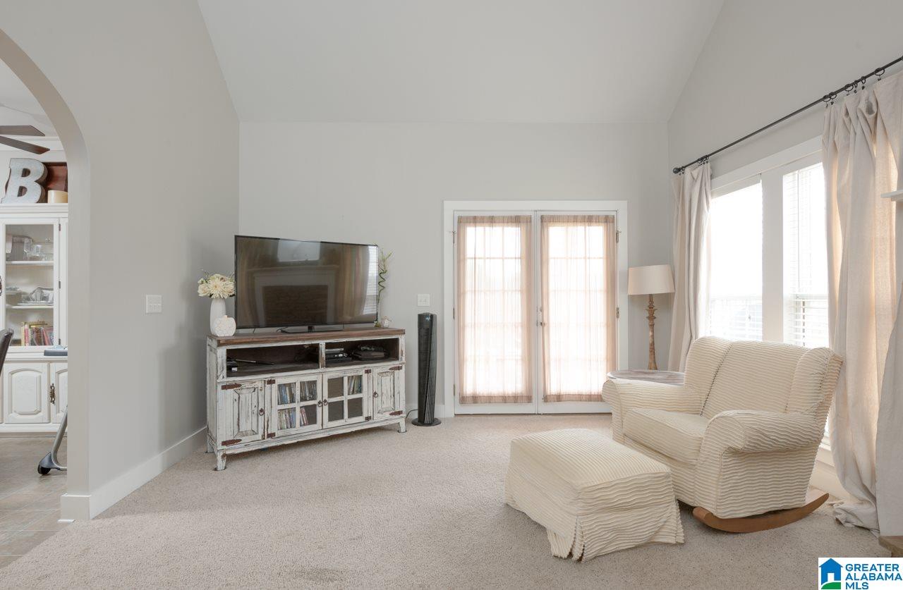 110 King Richards Way Calera, AL 35040 - Photo 6 of 40