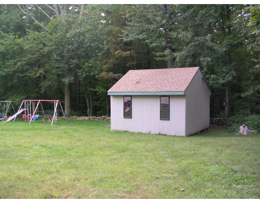 24 North Brookfield Road Brookfield, MA 01506 - Photo 4 of 7 Gallery Image 4