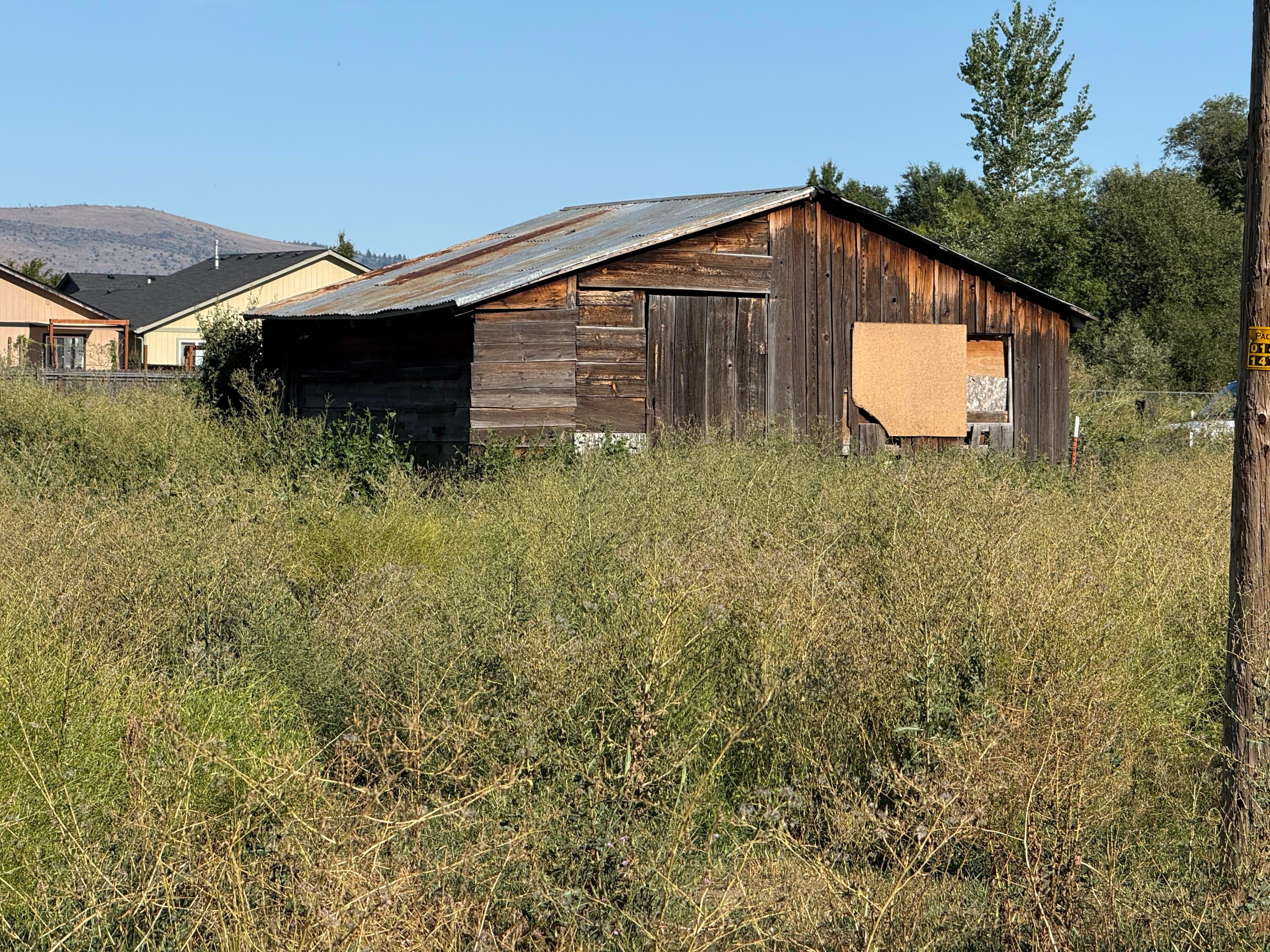 5641 Homedale Road Klamath Falls, OR 97603 - Photo 5 of 5 IMG_0042