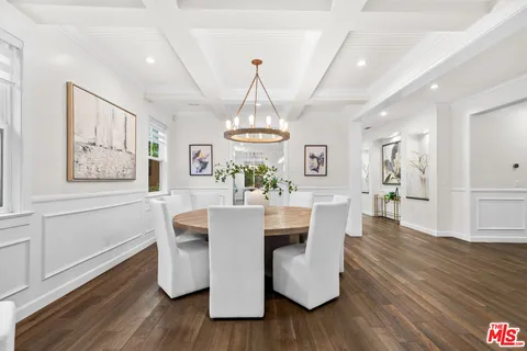 $2,550,000 | 4616 Ventura Canyon Avenue, Sherman Oaks, CA 91423