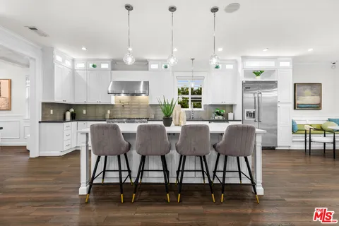 $2,550,000 | 4616 Ventura Canyon Avenue, Sherman Oaks, CA 91423