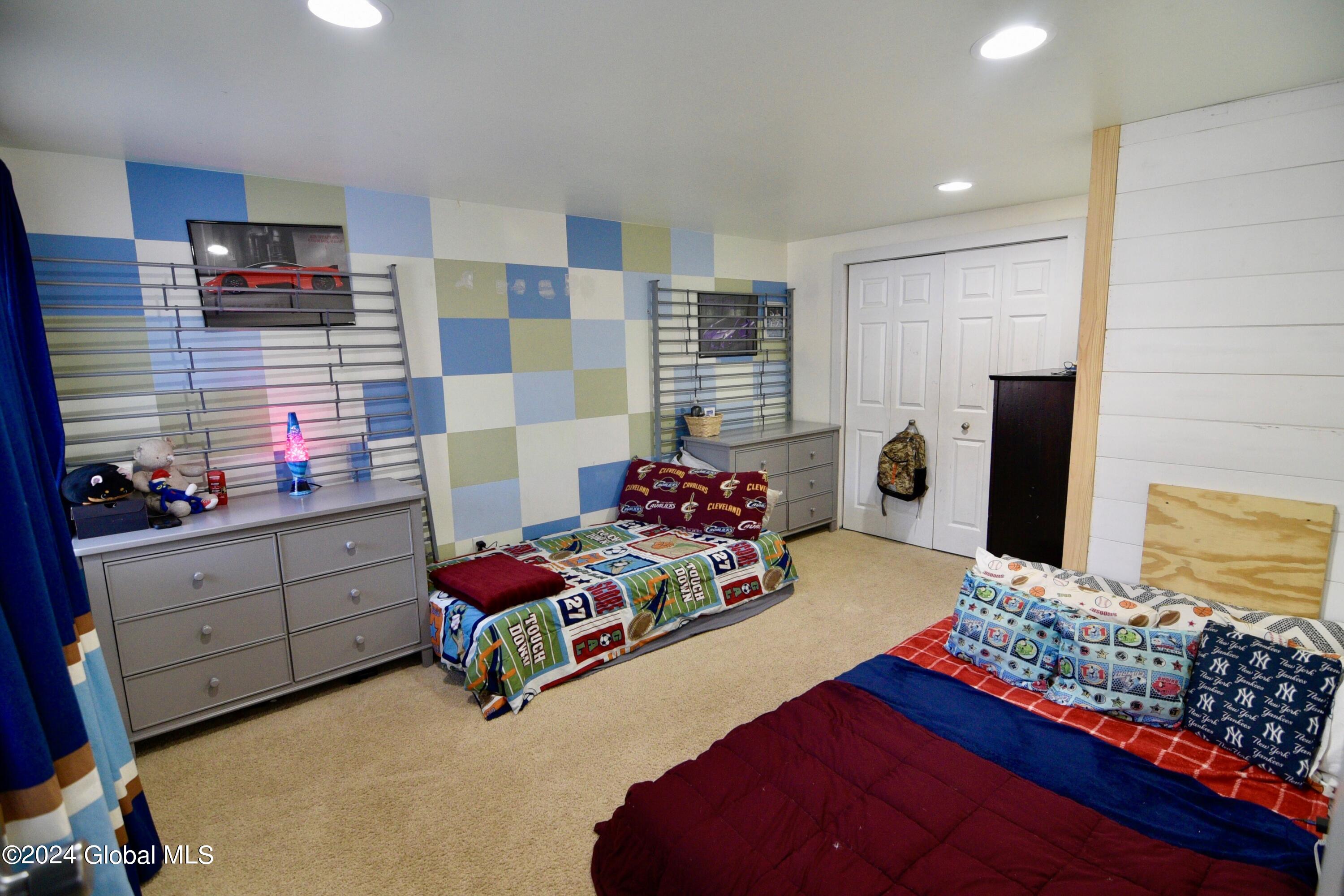 166 Thimbleberry Road Malta, NY 12020 - Photo 18 of 21 15