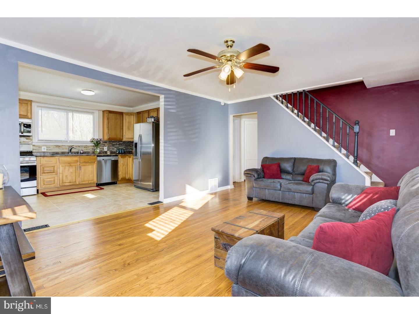2016 Rancocas Road Burlington Township, NJ 08016 - Photo 11 of 25 Living Room