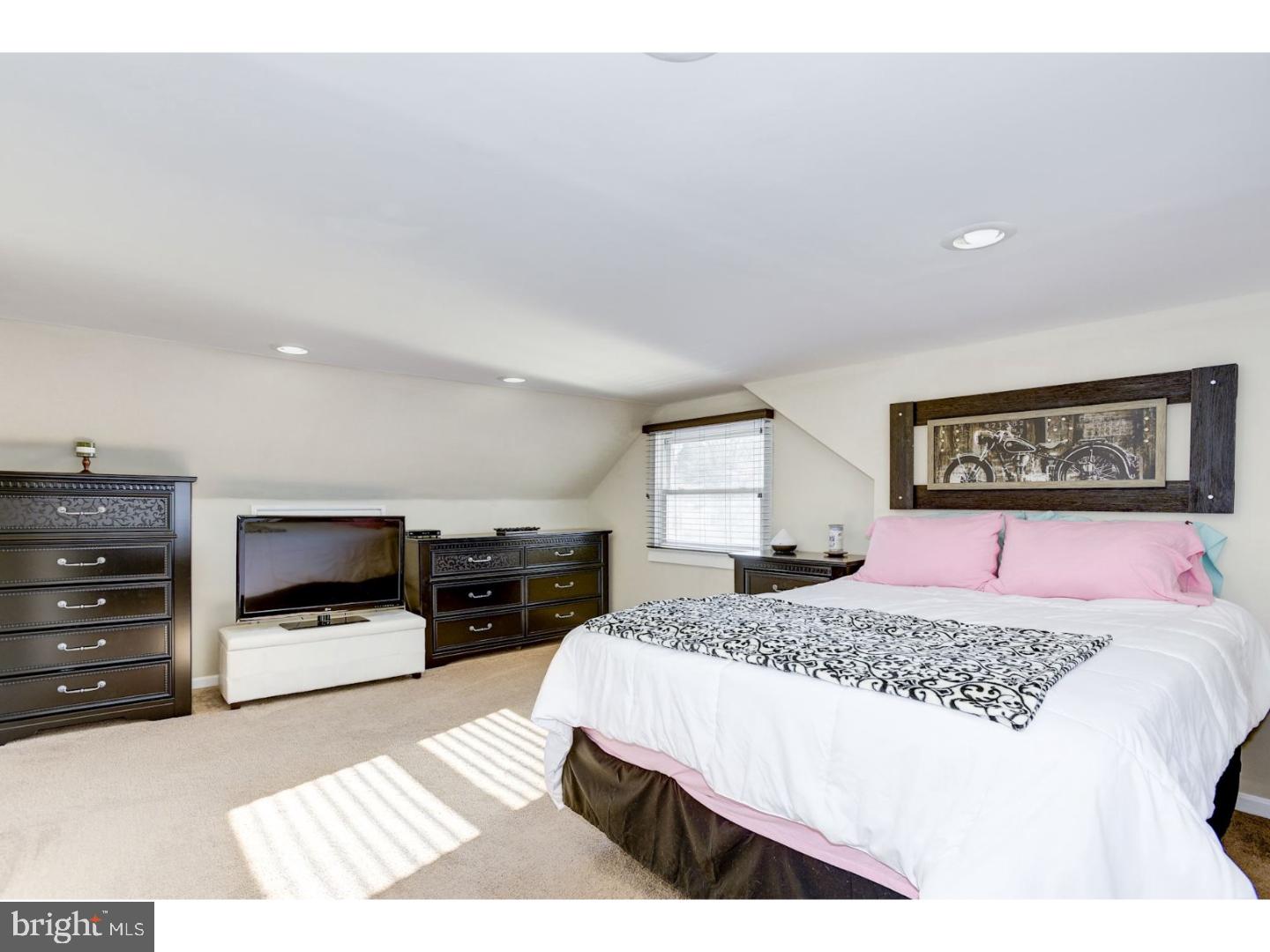 2016 Rancocas Road Burlington Township, NJ 08016 - Photo 17 of 25 Bedroom