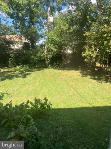 a view of an ocean from a yard