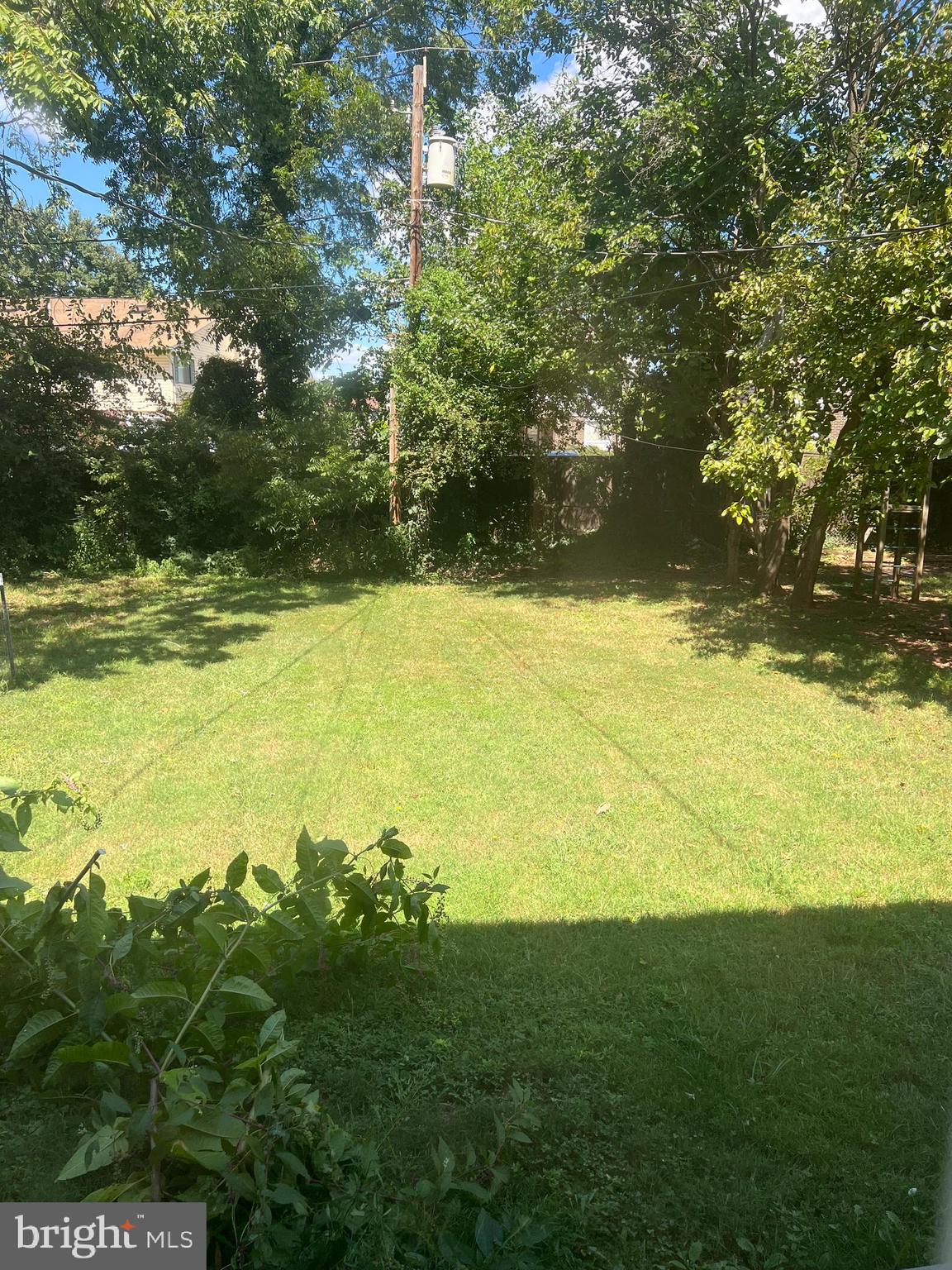 9012 Merrimack Drive Manassas, VA 20110 - Photo 6 of 8 a view of an ocean from a yard