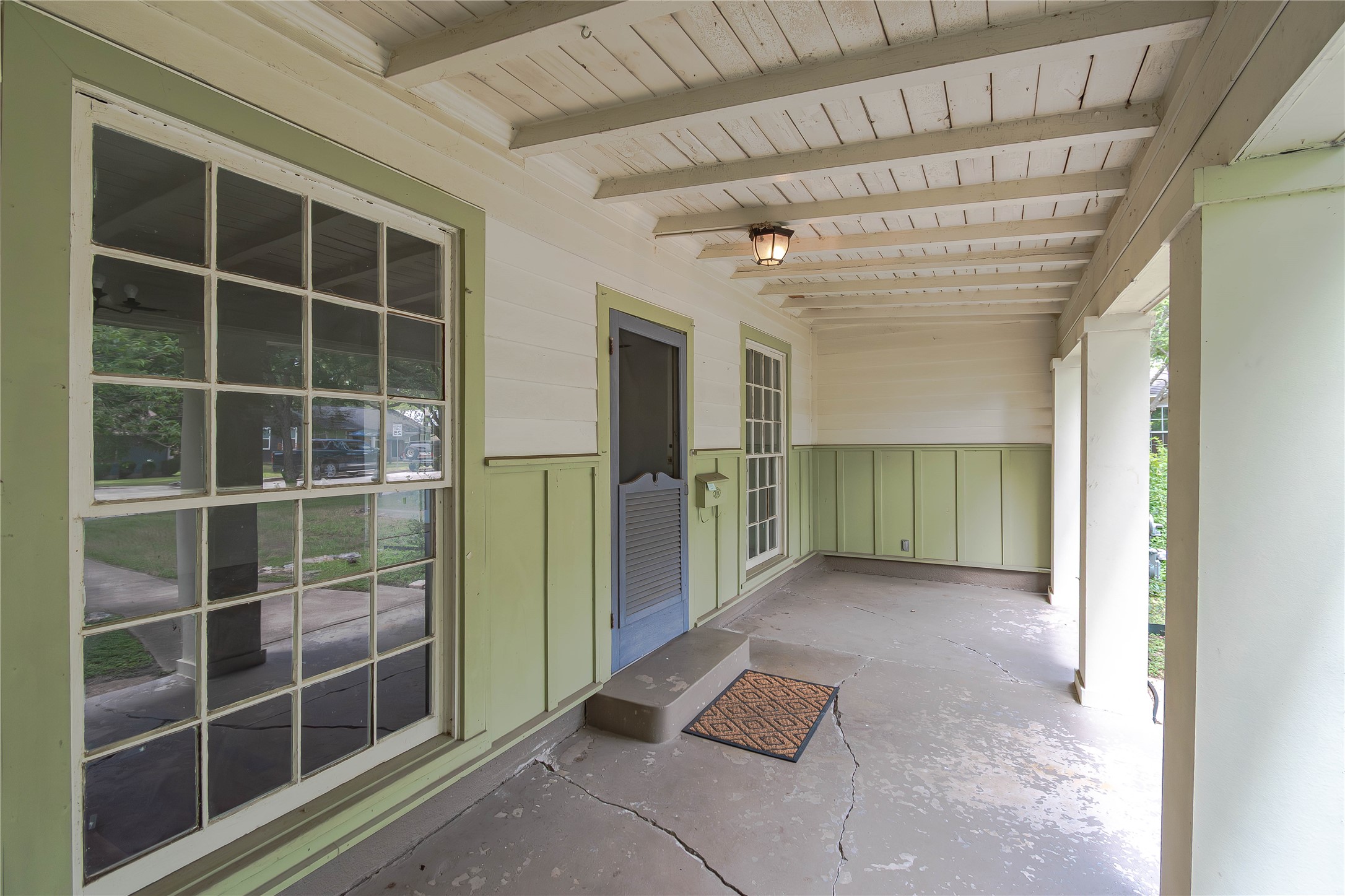 1202 Norwood Road Austin, TX 78722 - Photo 8 of 37