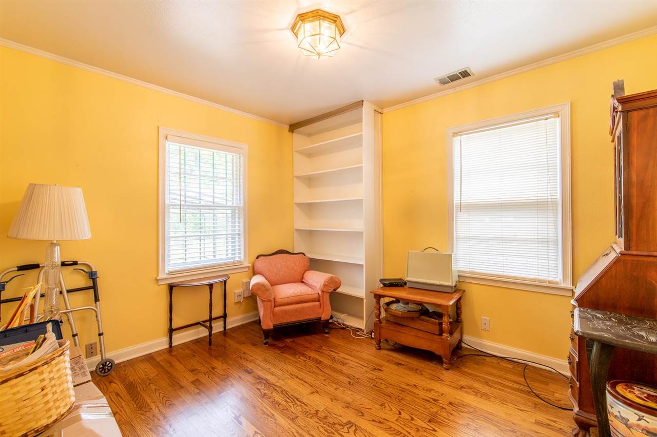 1191 Colonial Road Memphis, TN 38117 - Photo 16 of 24 Beautiful Hardwood Floors, Built-In Bookcase, 2"Faux Blinds.