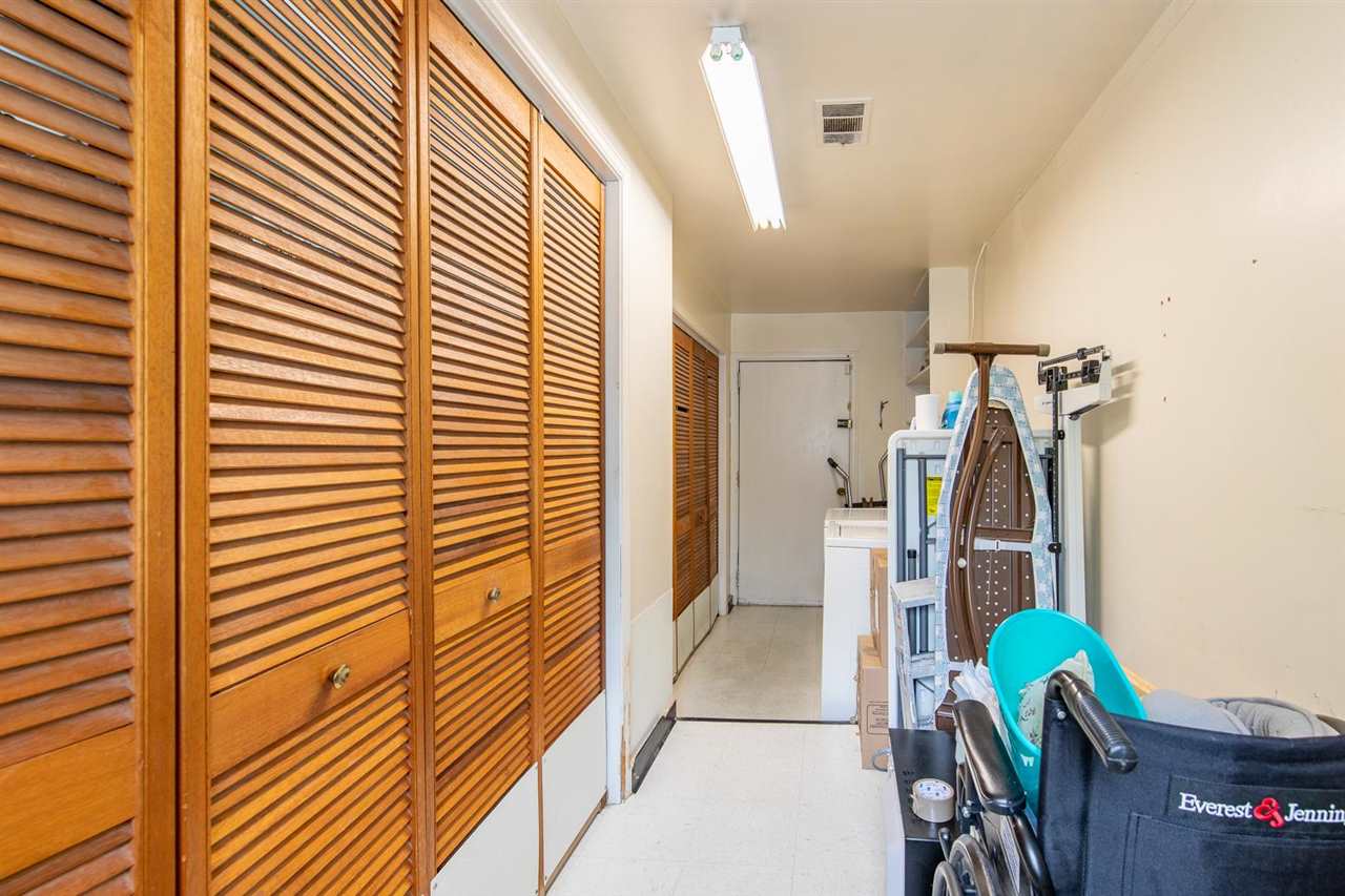 1191 Colonial Road Memphis, TN 38117 - Photo 18 of 24 This Laundry With Office Space is a 152 sq. ft. Add On with 2 Large Closets And Pantry Space.