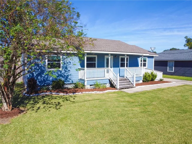 $1,700 | 332 River Ridge Drive, Boutte, LA 70039