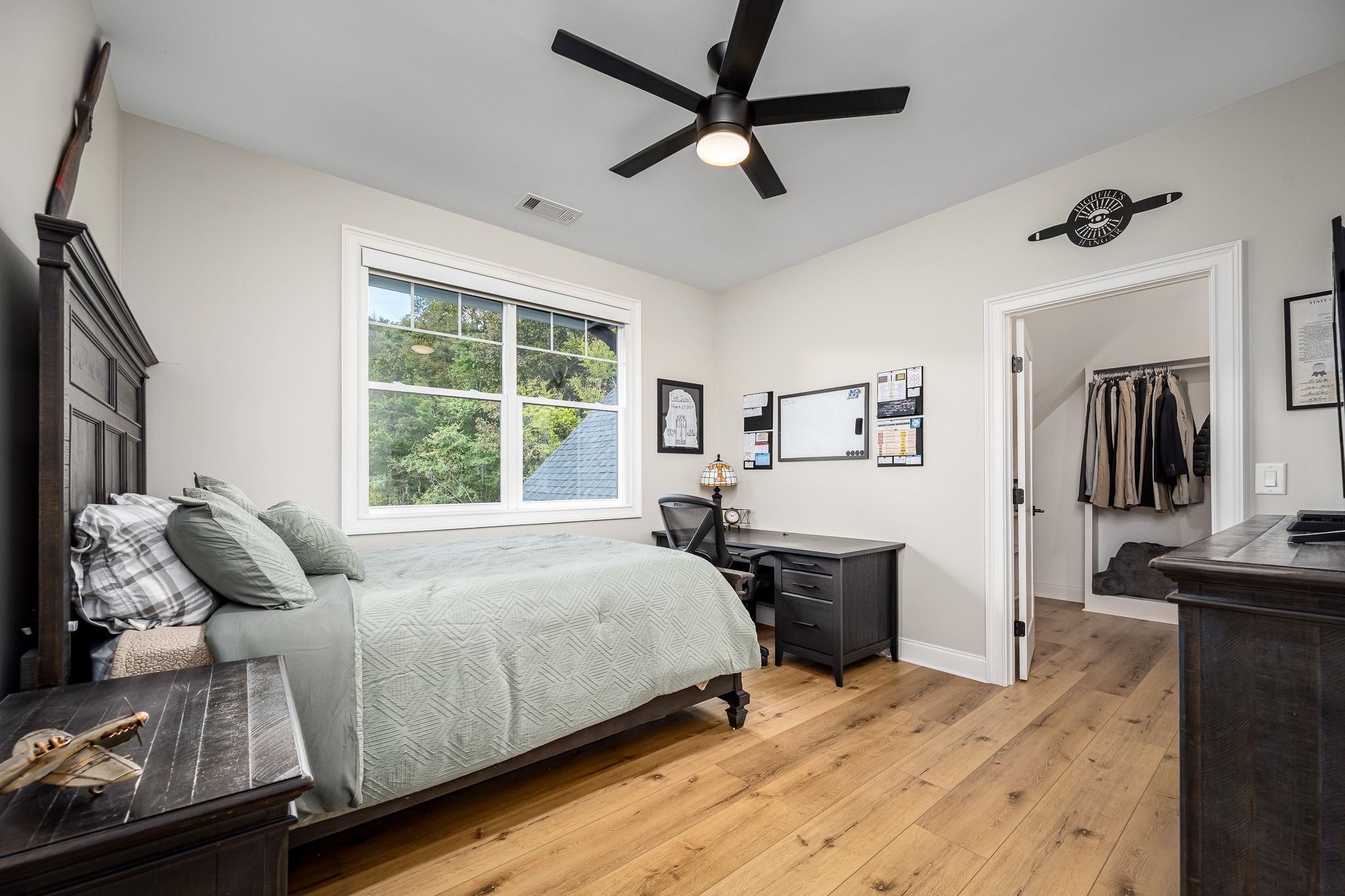 1425 Fuston Hollow Road Auburntown, TN 37016 - Photo 72 of 100 a bedroom with a bed and large window
