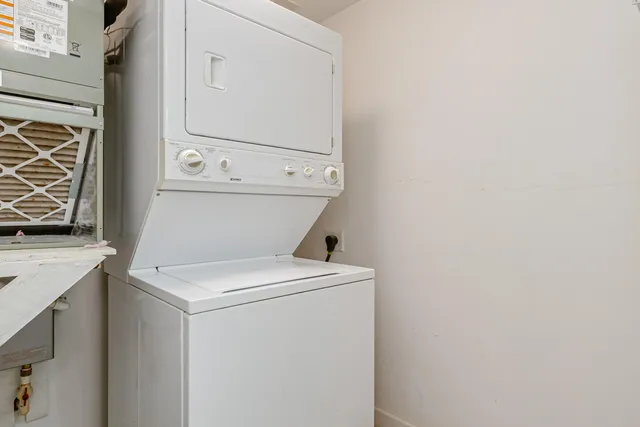 a view of a blue building