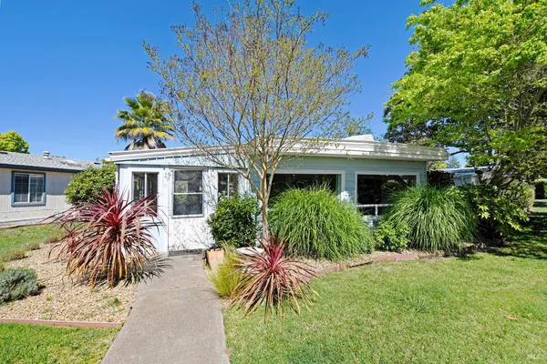 $225,000 | 160 Chiquita Camino, Sonoma, CA 95476