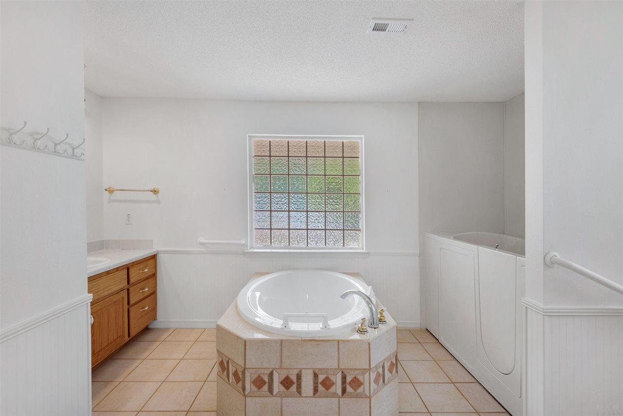 10020 North Loop Road Pensacola, FL 32507 - Photo 38 of 50 Gallery Image 38