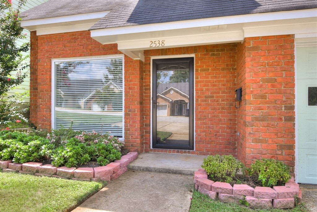 2538 Commons Trace Augusta, GA 30909 - Photo 5 of 31 Gallery Image 5