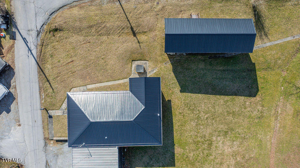 270 Roberts Lane Erwin, TN 37650 - Photo 47 of 47 047