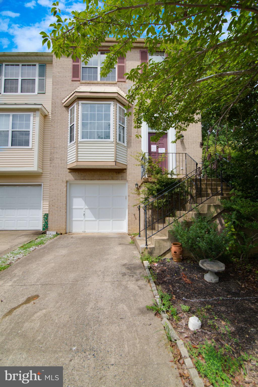 300 Crossing Road Fredericksburg, VA 22406 - Photo 3 of 39 Gallery Image 3