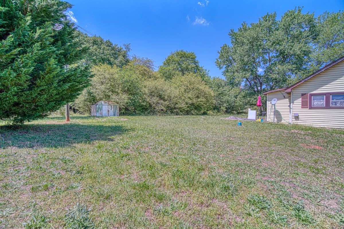 549-691 Rainbow Lake Road Boiling Springs, SC 29316 - Photo 5 of 22