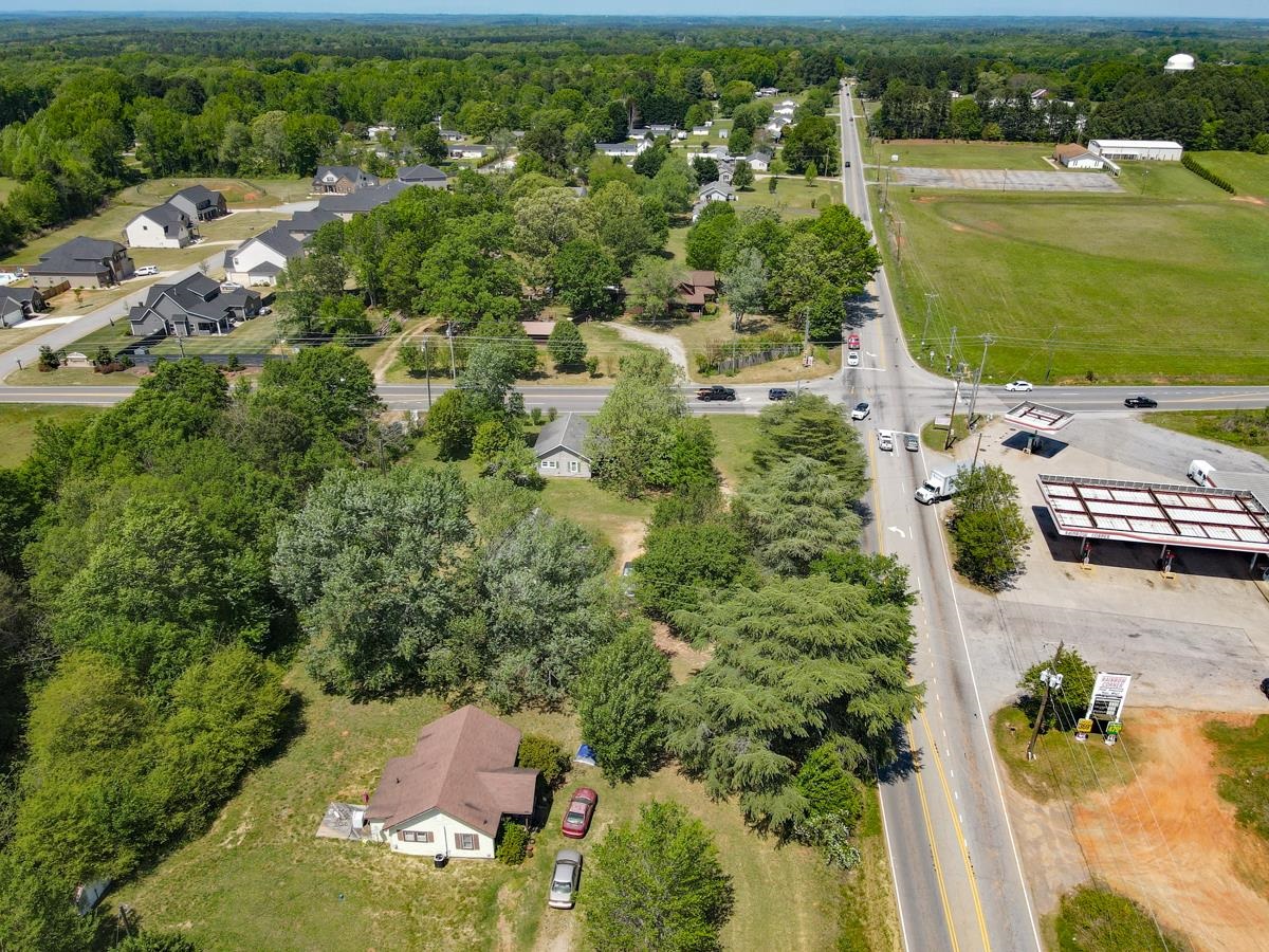 549-691 Rainbow Lake Road Boiling Springs, SC 29316 - Photo 7 of 22