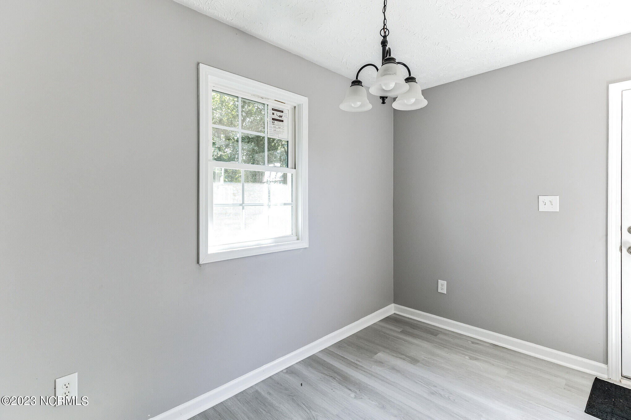 3763 Waycross Road Magnolia, NC 28453 - Photo 11 of 32 297A9519
