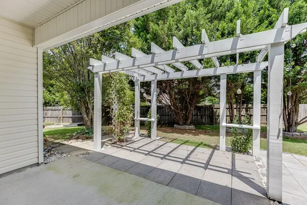 $2,350 | 2464 Laurelfield Drive, Grayson, GA 30017