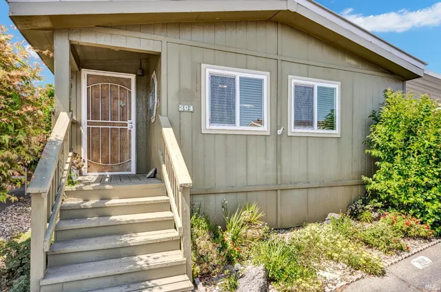 $230,000 | 6468 Washington Street, Unit 204, Yountville, CA 94599