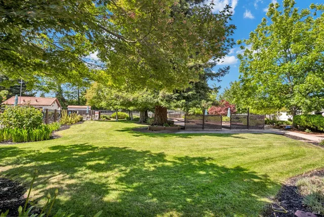 $230,000 | 6468 Washington Street, Unit 204, Yountville, CA 94599