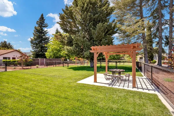 $230,000 | 6468 Washington Street, Unit 204, Yountville, CA 94599