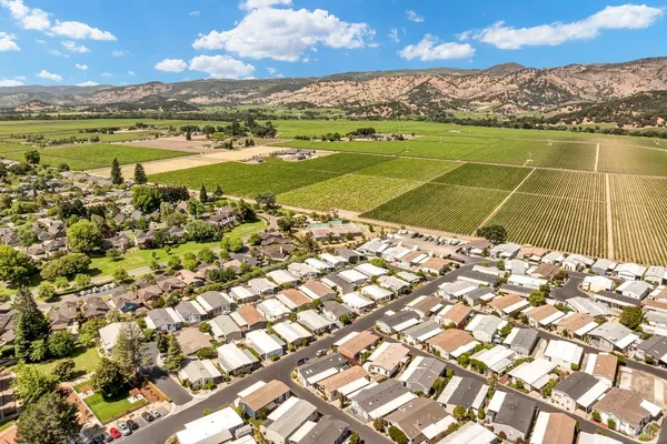 $230,000 | 6468 Washington Street, Unit 204, Yountville, CA 94599