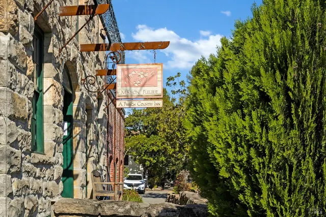 $230,000 | 6468 Washington Street, Unit 204, Yountville, CA 94599