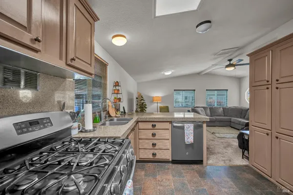 $230,000 | 6468 Washington Street, Unit 204, Yountville, CA 94599