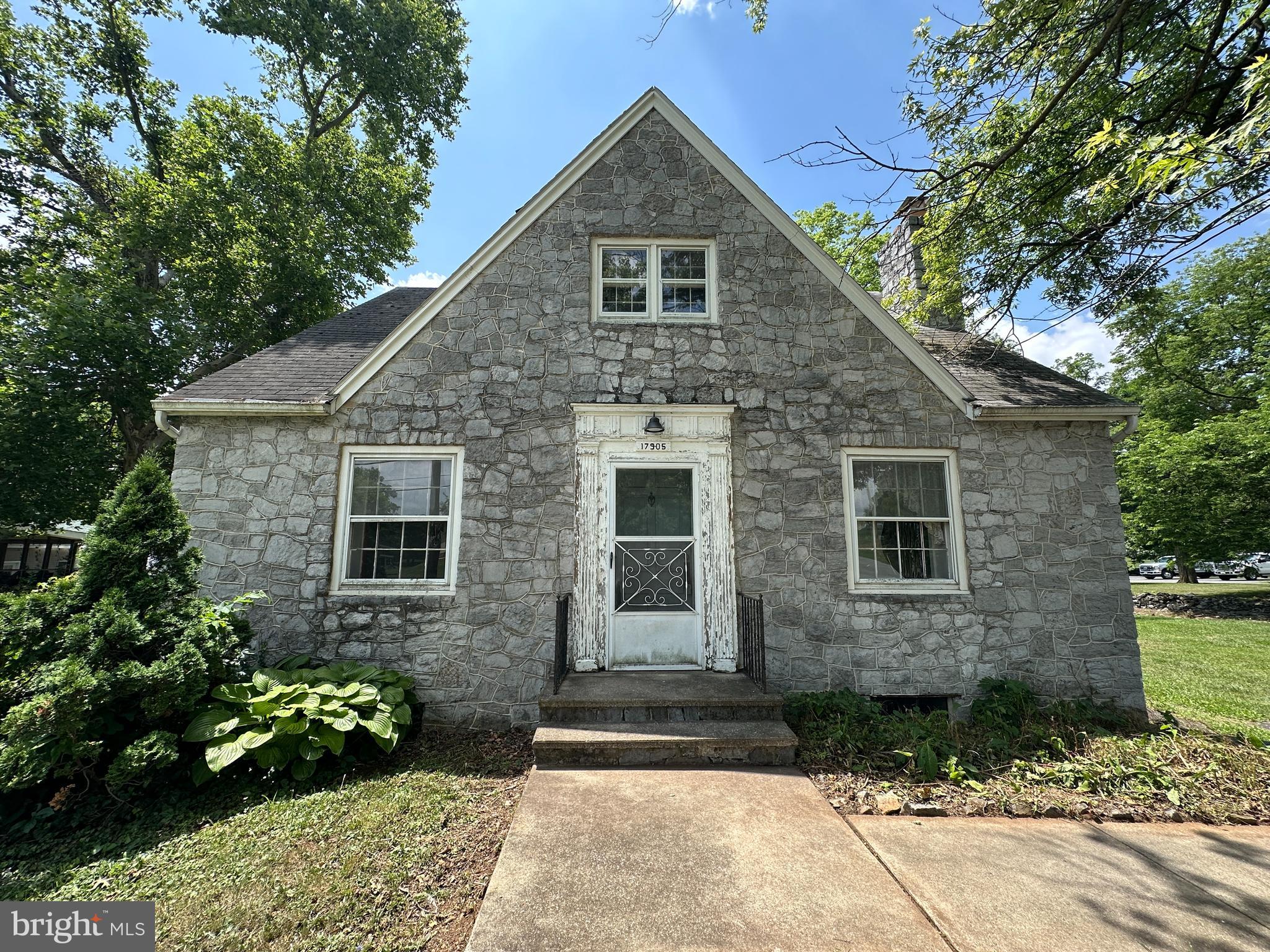 17905 Broadfording Road Hagerstown, MD 21740 - Photo 2 of 64