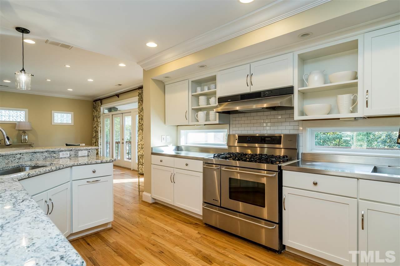 2106 Reaves Drive Raleigh, NC 27608 - Photo 4 of 30 Gallery Image 4