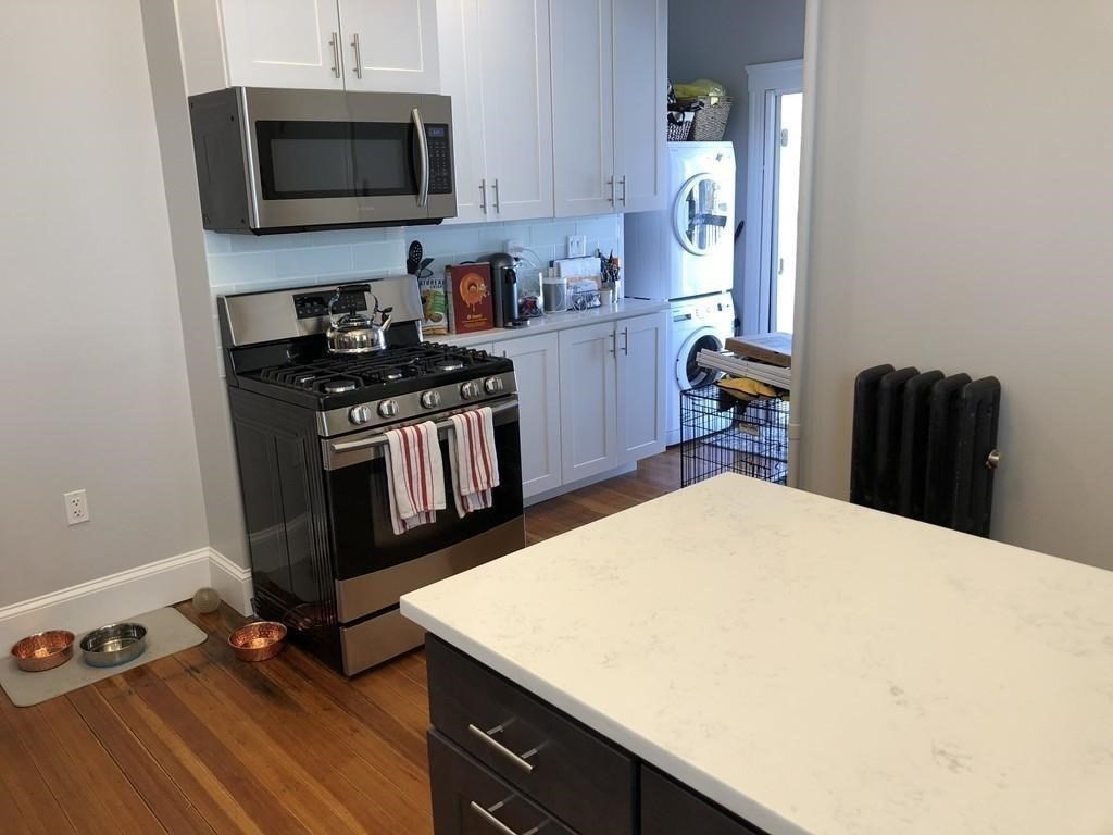 26 Roseclair Street, Unit 2 Boston, MA 02125 - Photo 2 of 13