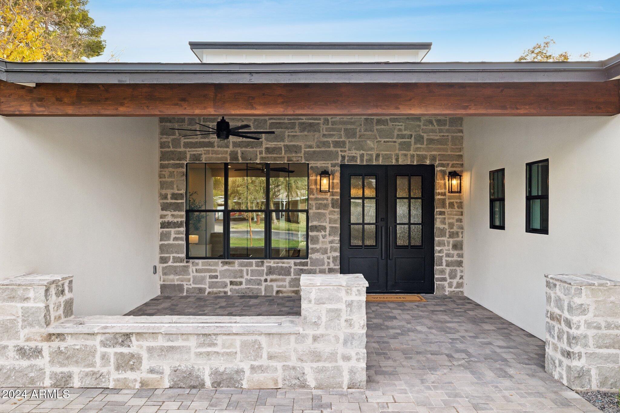 1001 West State Avenue Phoenix, AZ 85021 - Photo 2 of 25 4-web-or-mls-1001-w-state-ave