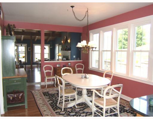 800 Davis School Road Washington, PA 15301 - Photo 11 of 18 Kitchen.