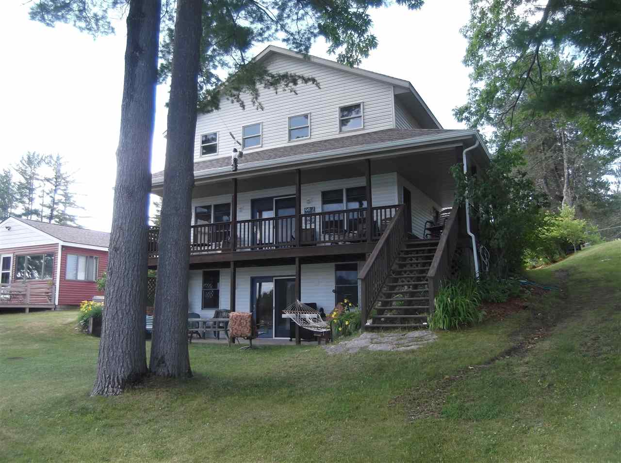 1819930.JPG