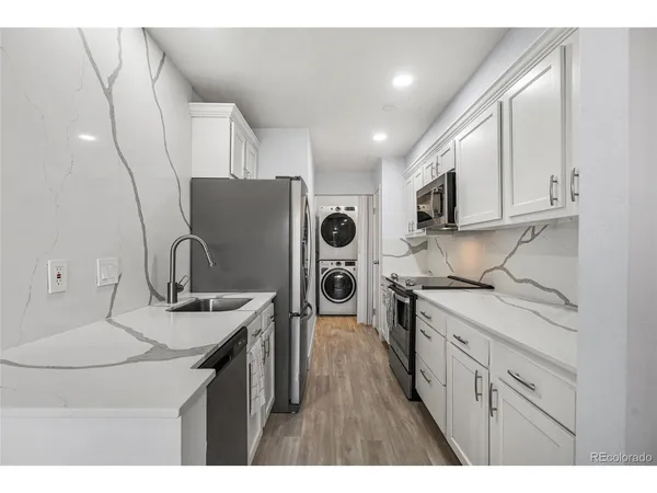 $380,000 | 2835 South Monaco Parkway, Unit 104, Denver, CO 80222