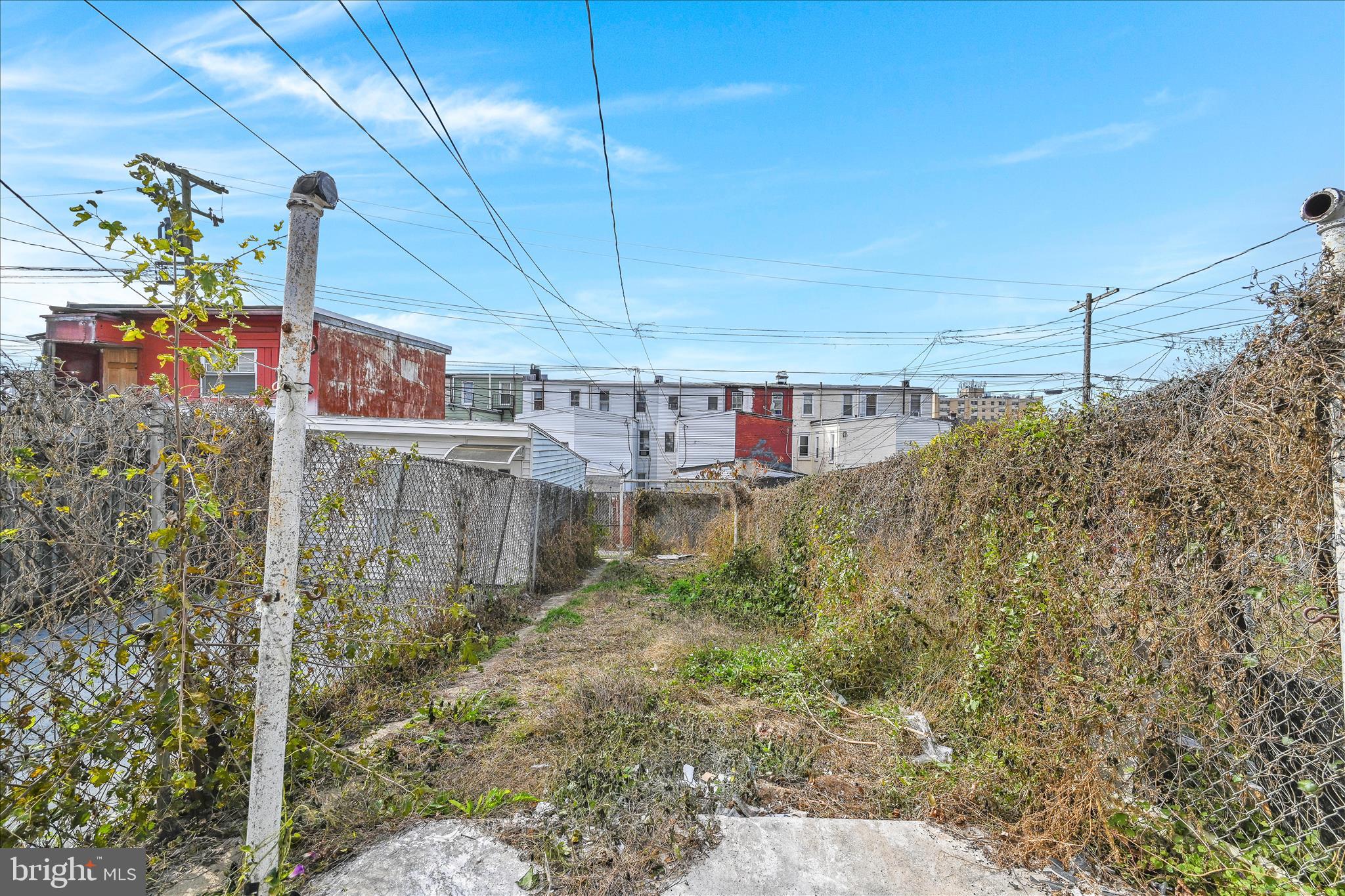 436 Locust Street Reading, PA 19604 - Photo 24 of 26 Exterior Back