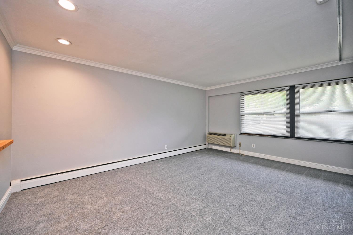 1815 William Howard Taft Road, Unit 202 Cincinnati, OH 45206 - Photo 8 of 18