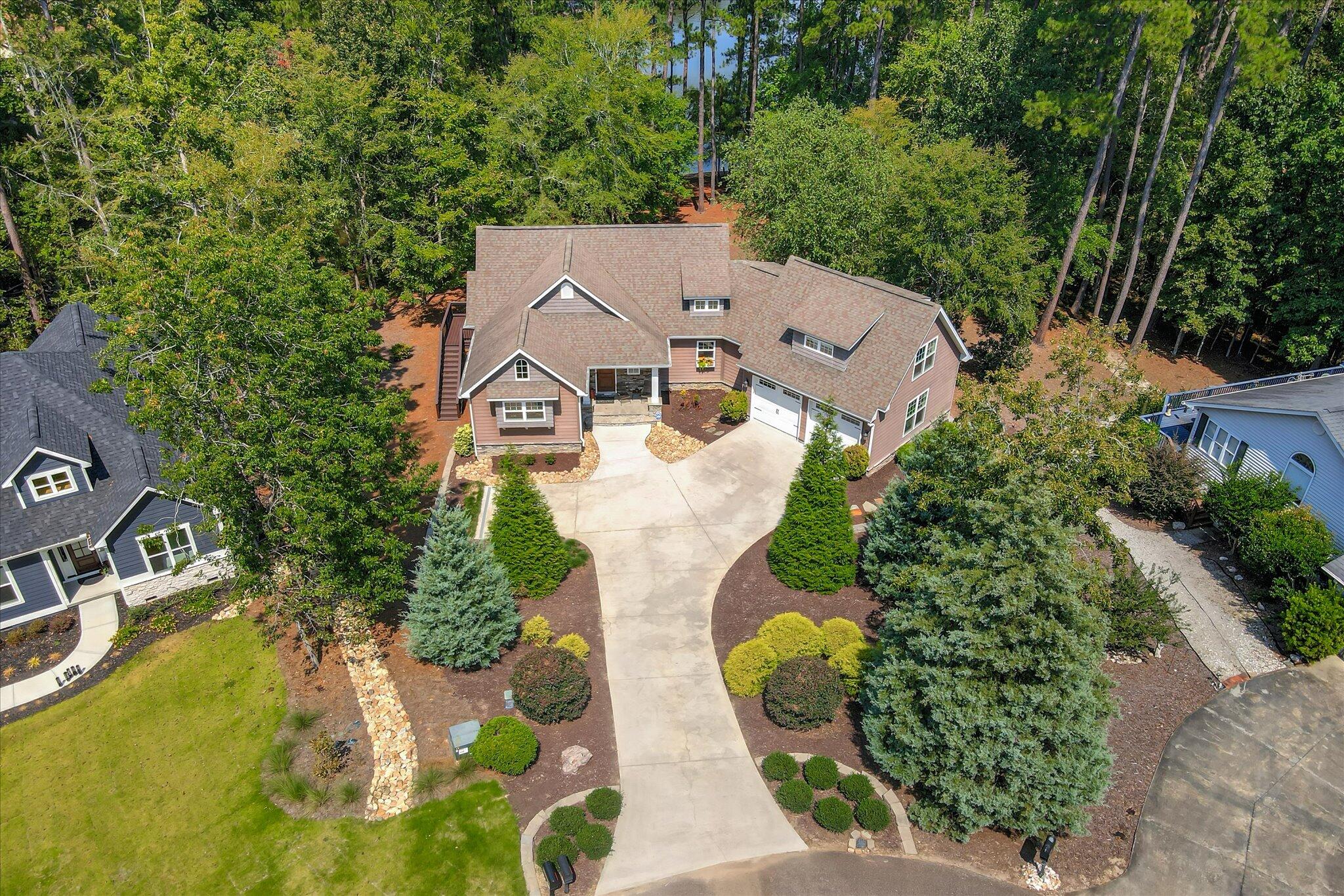 207 Hummingbird Lane McCormick, SC 29835 - Photo 3 of 74 04-104