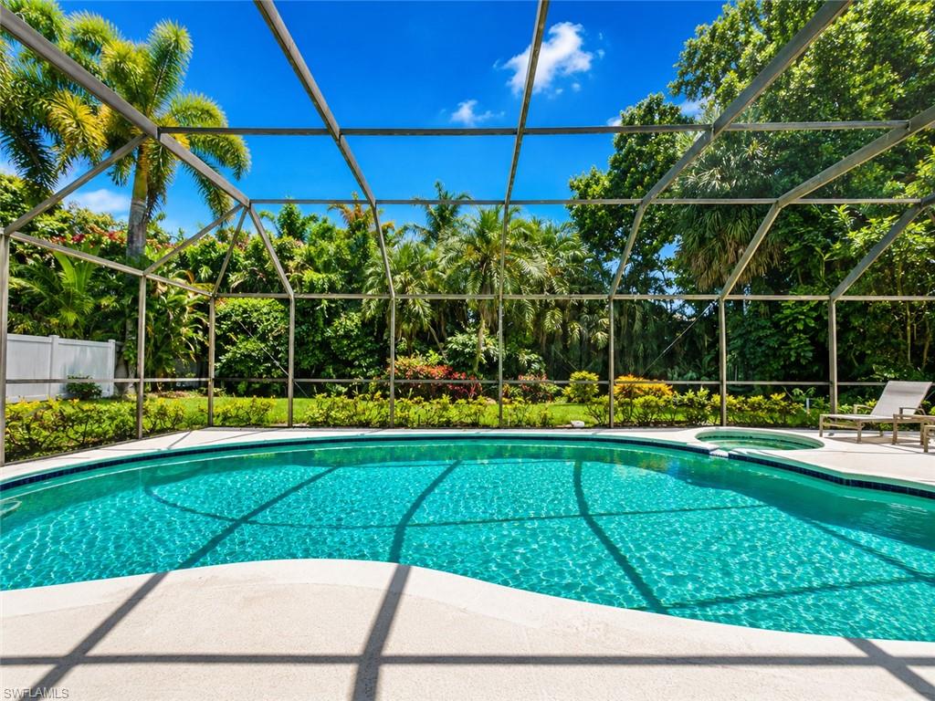 660 Regatta Road Naples, FL 34103 - Photo 9 of 39 Gallery Image 9