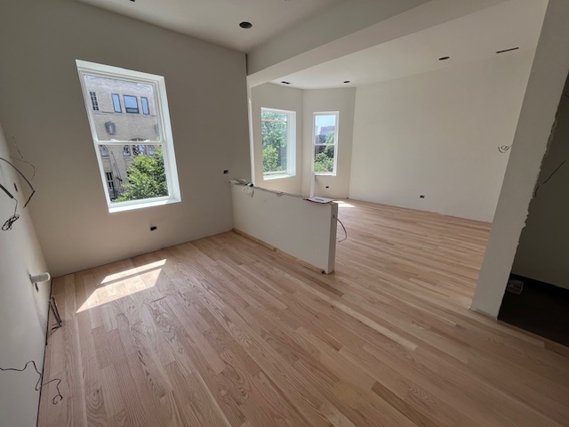 3726 North Racine Avenue, Unit 3 Chicago, IL 60613 - Photo 6 of 26