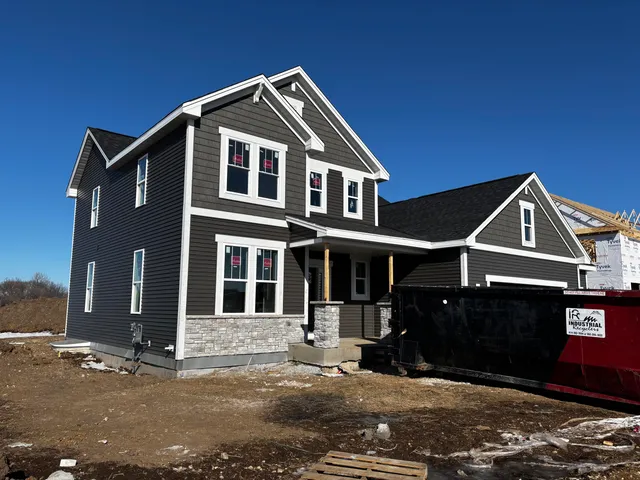 $729,900 | 1750 Switchgrass Street, Oconomowoc, WI 53066