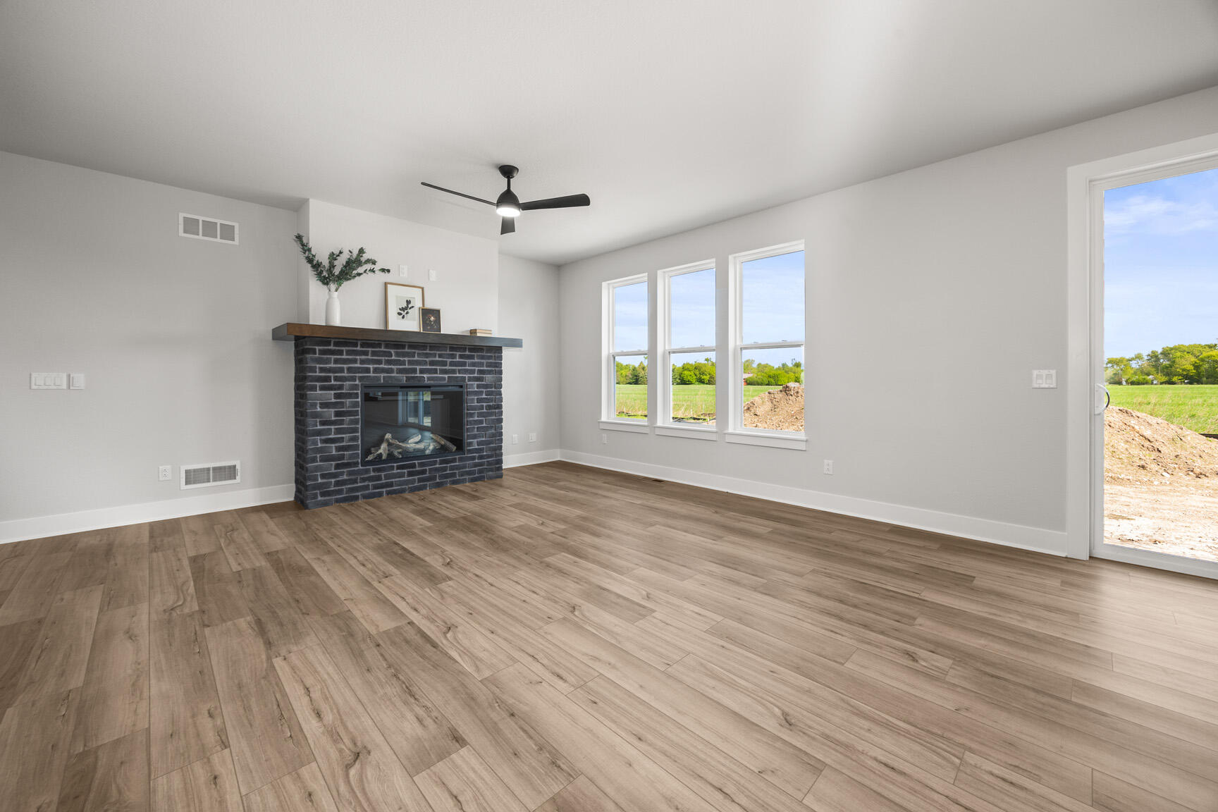 1750 Switchgrass Street Oconomowoc, WI 53066 - Photo 16 of 43 Lots of natural light